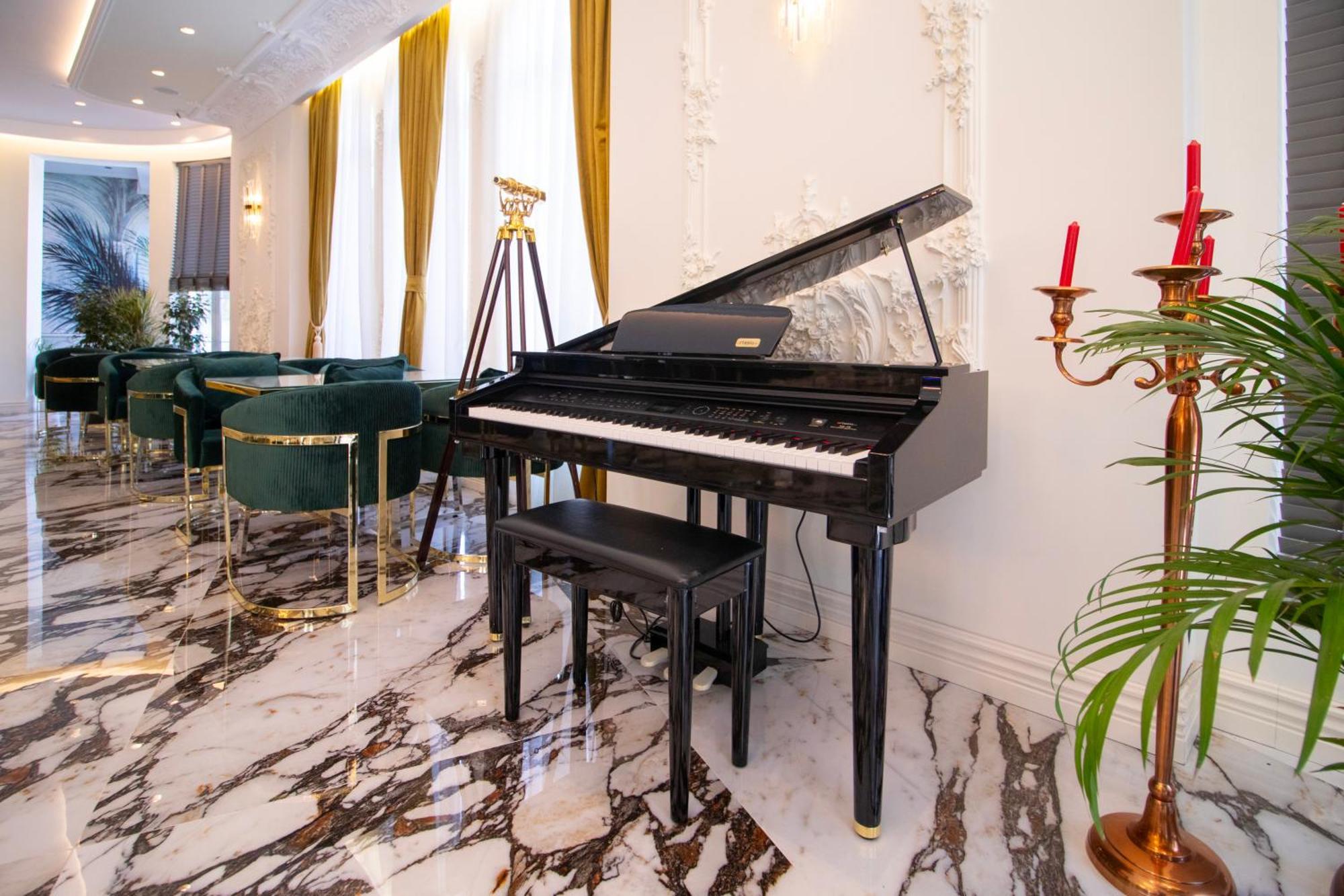 Hotel Ambasada Qta Patza-Kuqani エクステリア 写真