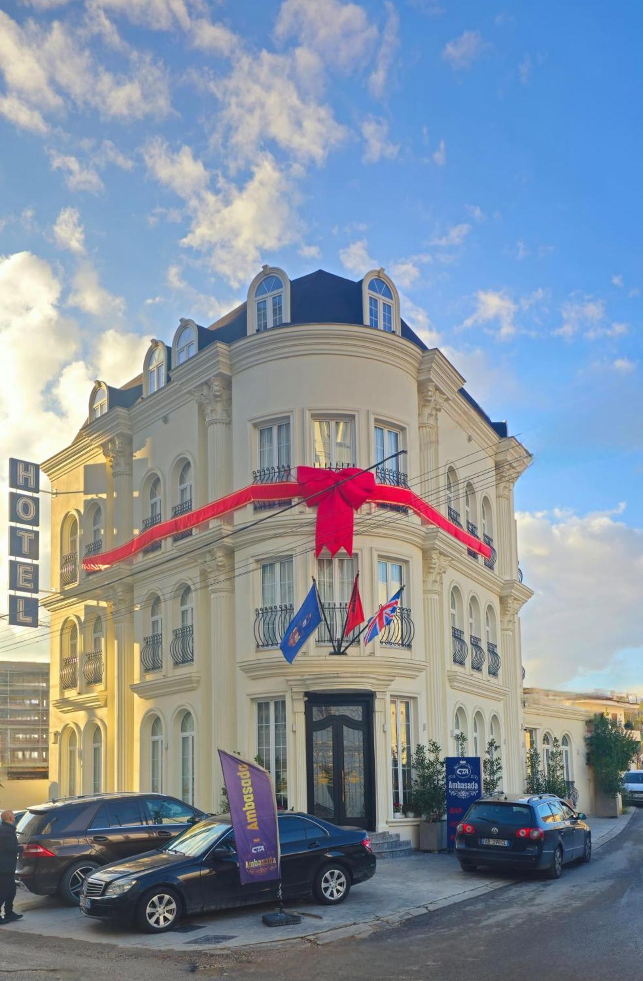 Hotel Ambasada Qta Patza-Kuqani エクステリア 写真