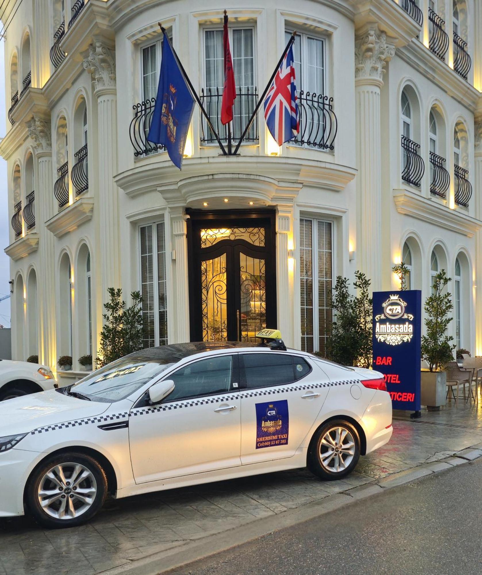 Hotel Ambasada Qta Patza-Kuqani エクステリア 写真